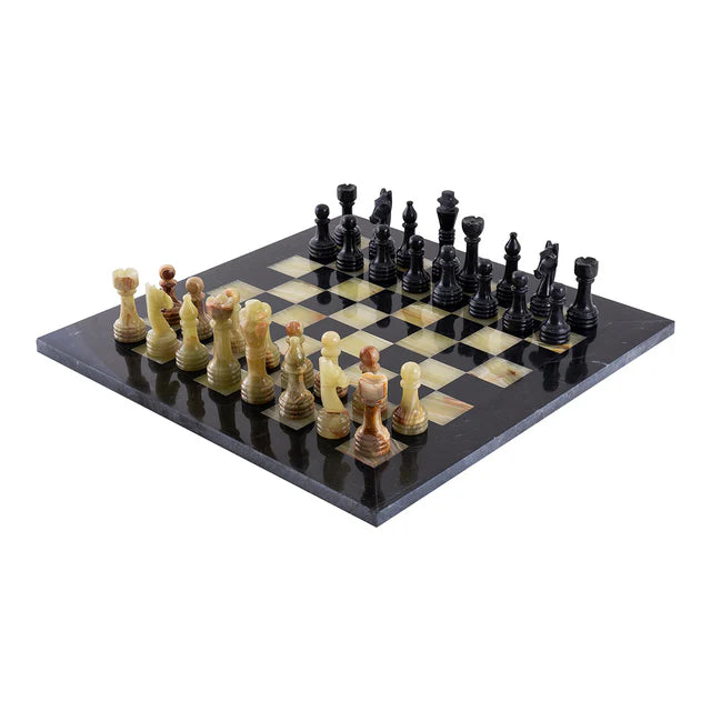 Black & Onyx Chess (15x15)